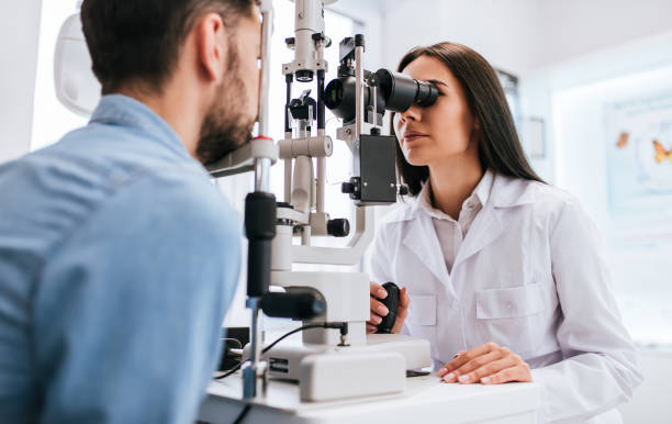 Professional eye examination at OTTO Vision